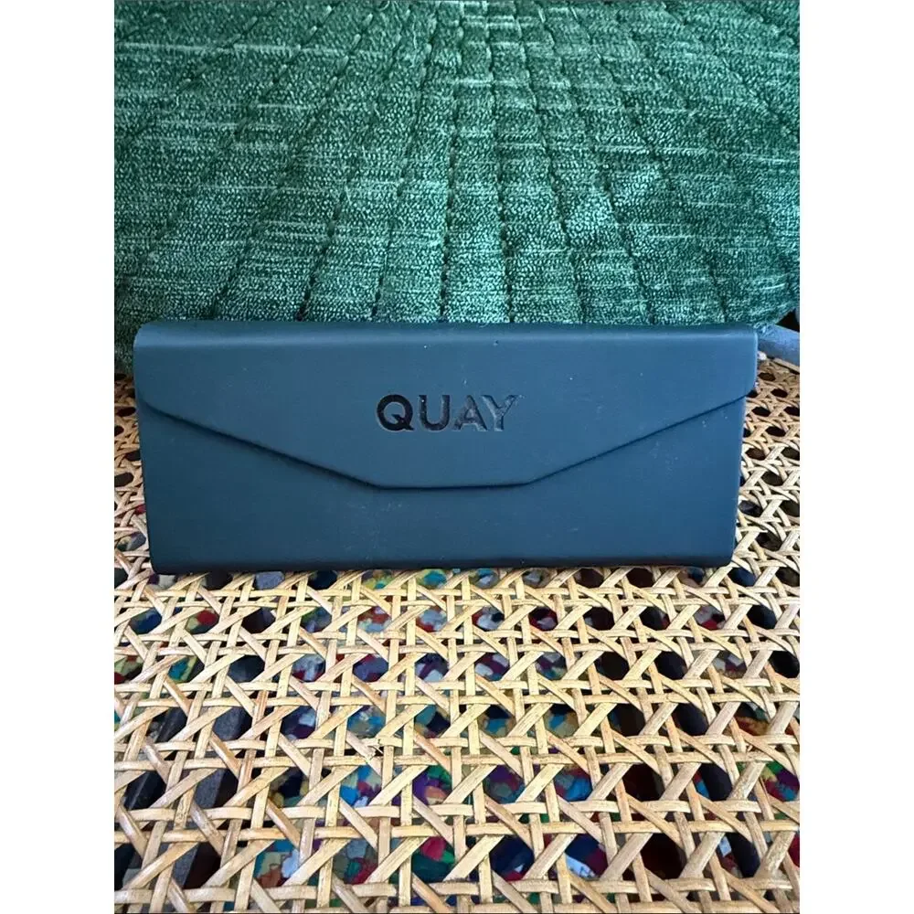 Quay Australia tortoiseshell square